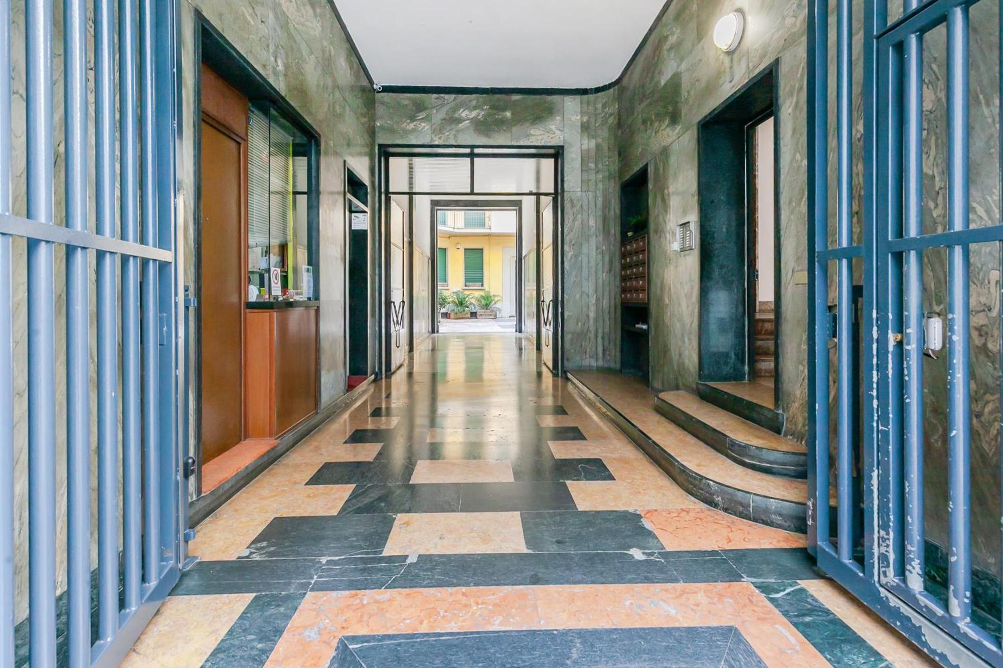 Appartement San Babila Prestige - A Few Steps From Duomo Milaan
