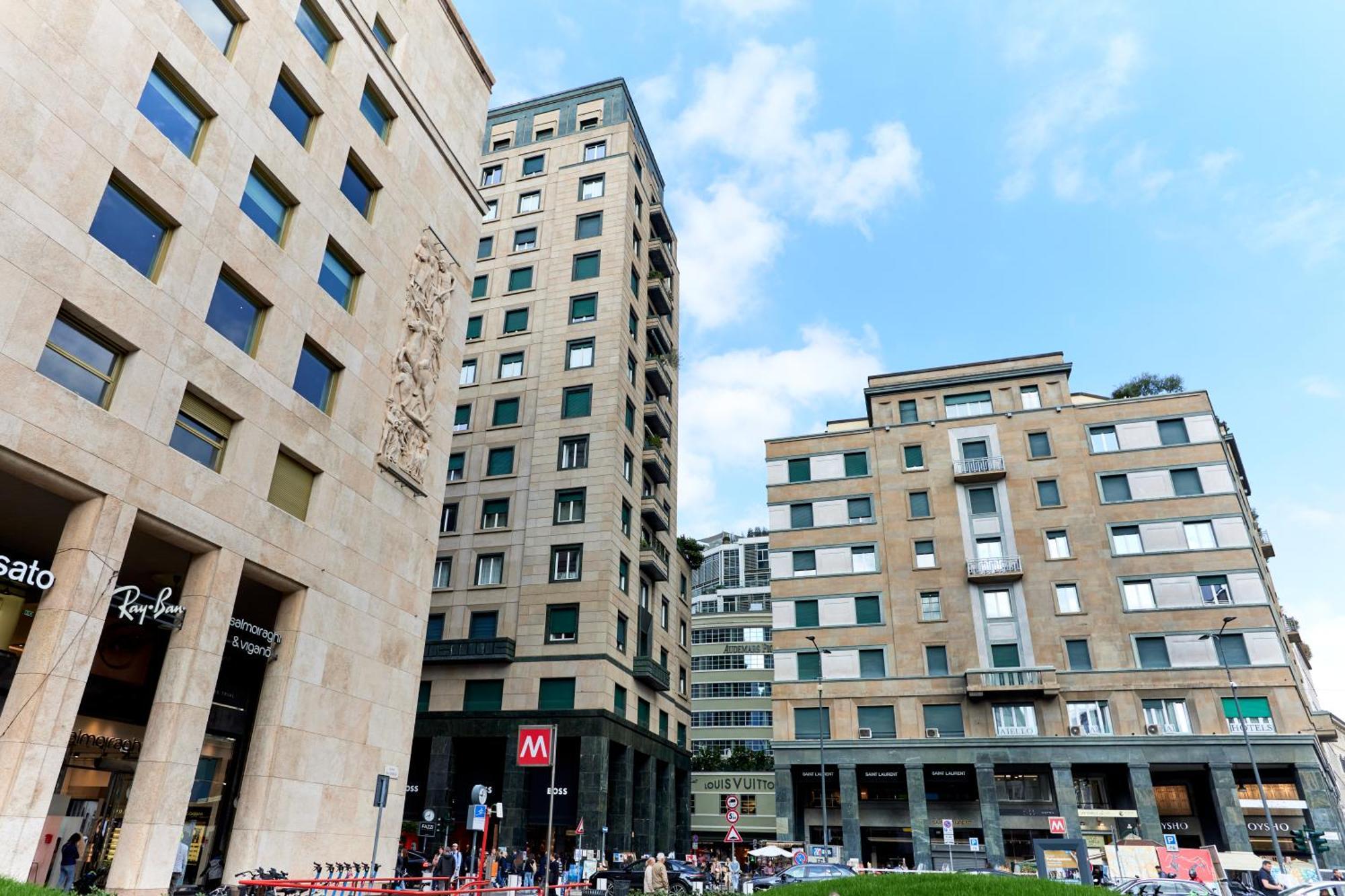 San Babila Prestige - A Few Steps From Duomo Appartement *